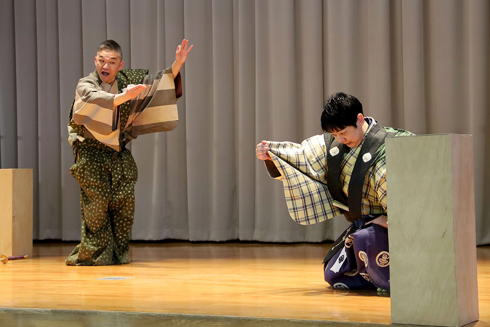 盆山を演じる砂田さんと鈴さん