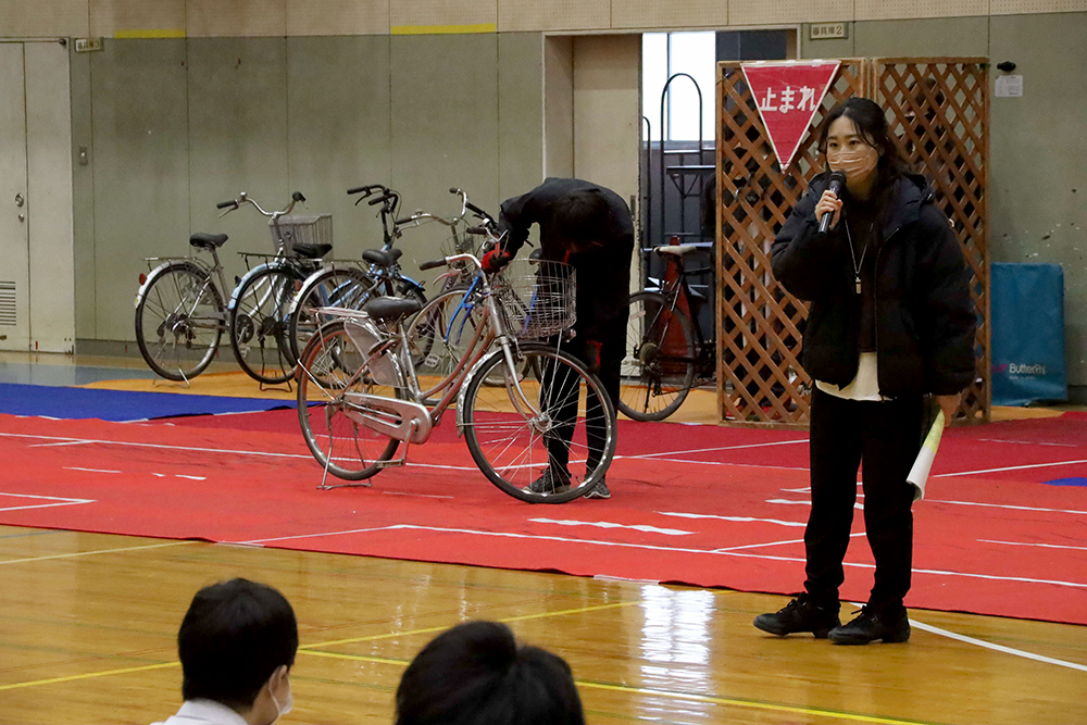 オフィスワイルドが自転車の点検を解説