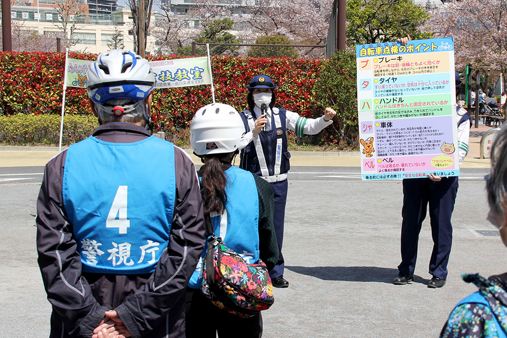 交通総務係の船崎さんによる解説