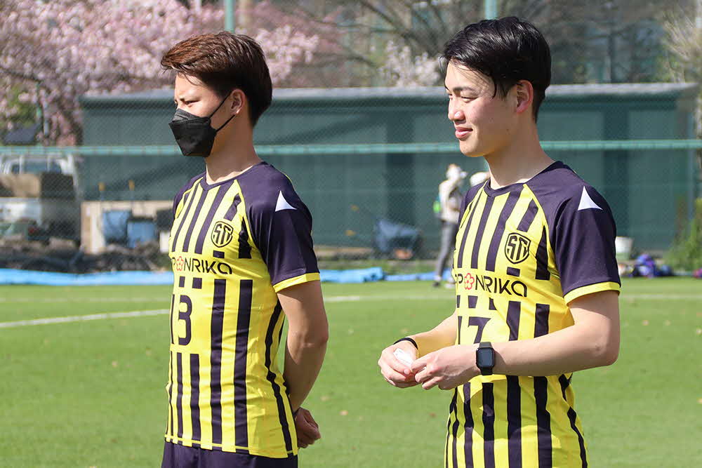 コーチの松村選手と菅谷選手