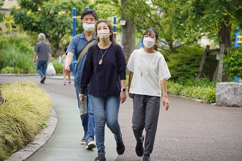 参加者３人組中央公園