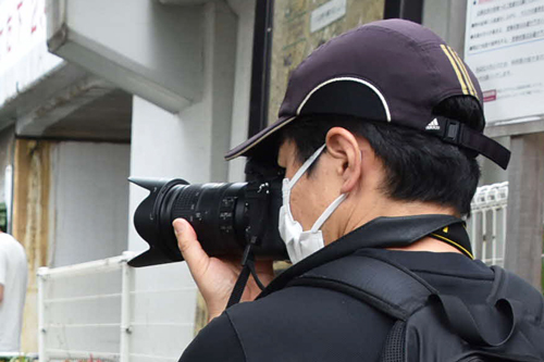 写真を撮る人