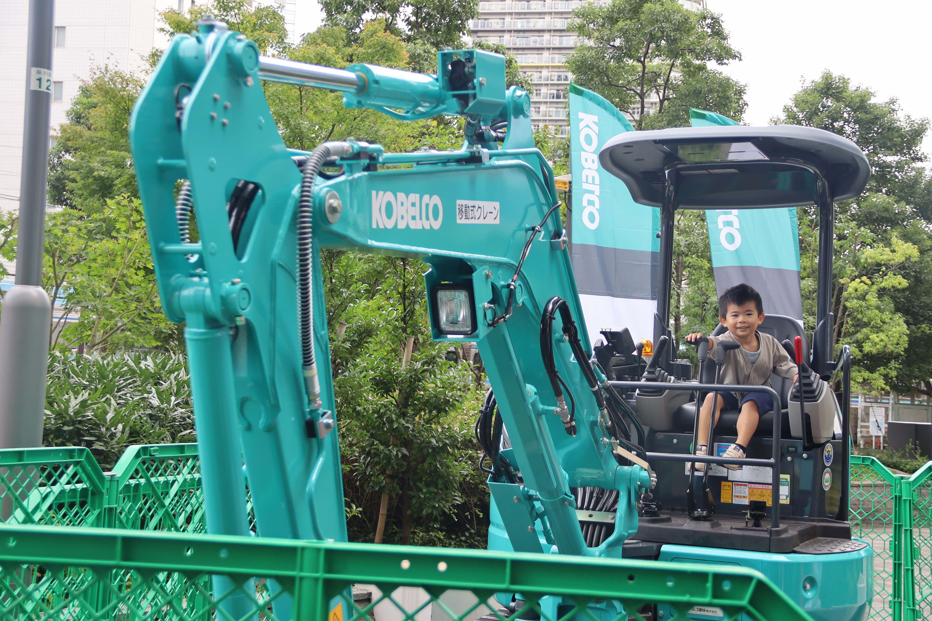 ショベルカー乗車体験