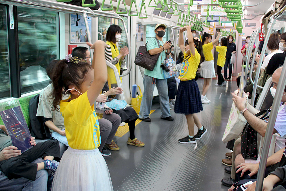 しながわ学院エンタ部のダンスパフォーマンス