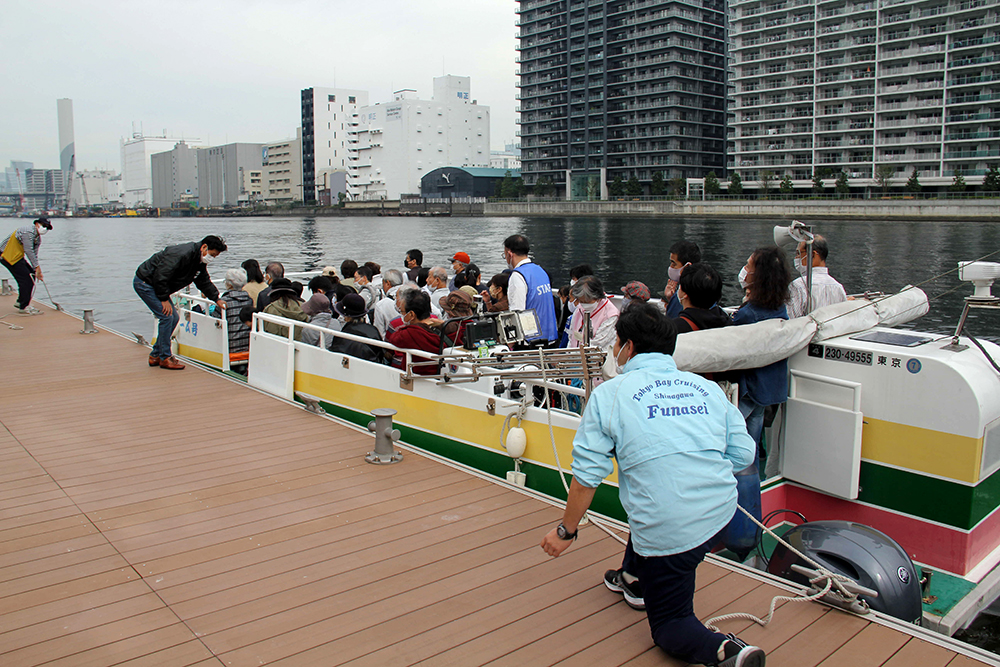 天王洲の桟橋に到着