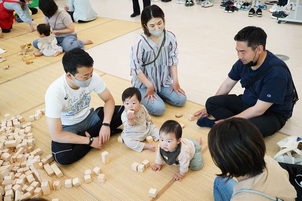 遊んでいる様子