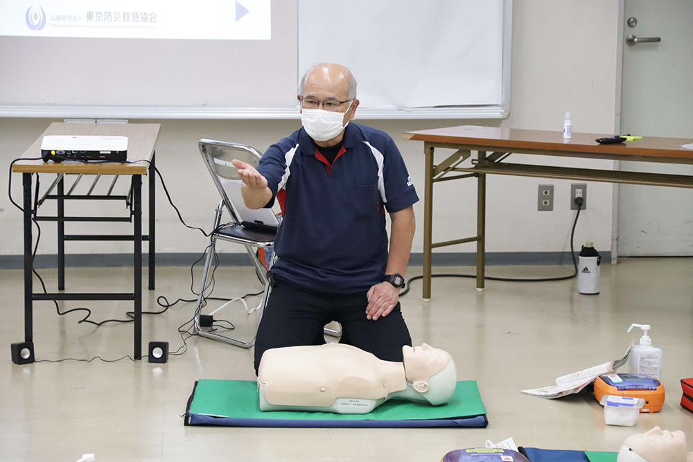 応急手当の講師