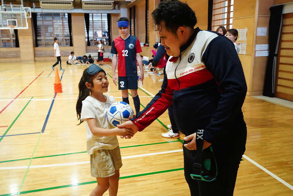 握手でお礼