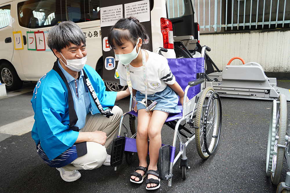 車いすリフト体験