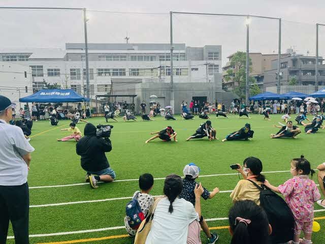ソーラン節を披露する子供たち