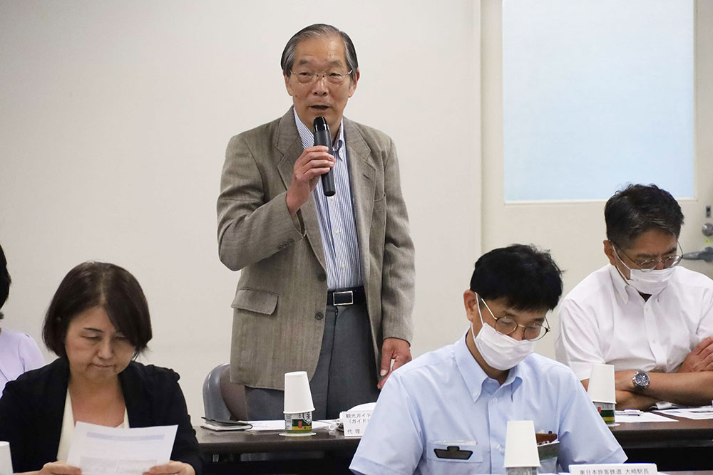 委員による観光取り組み発表