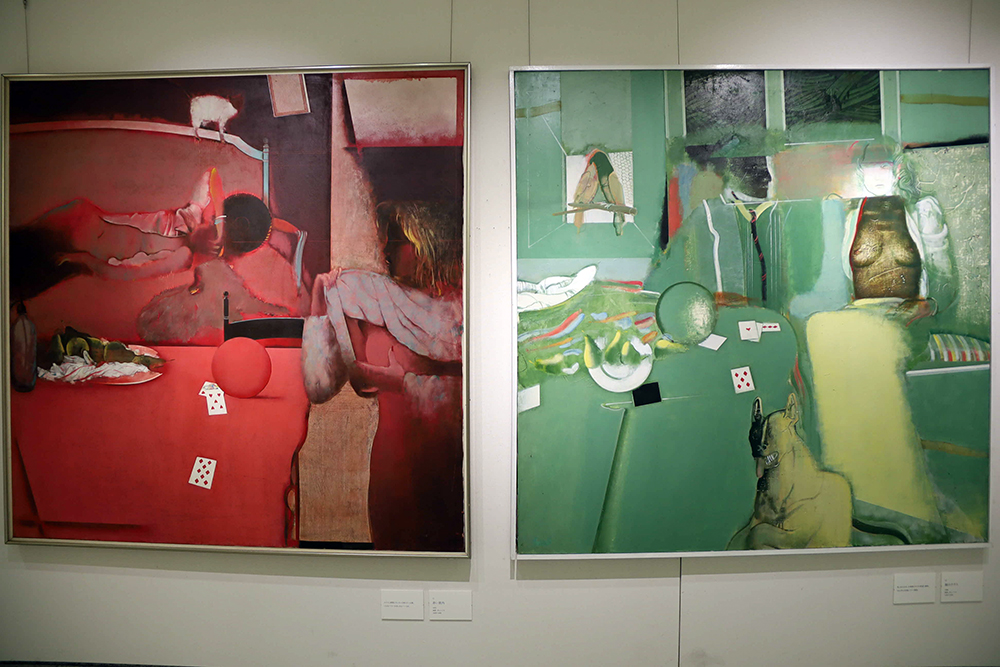 「赤い室内」と「緑のテラス」の写真