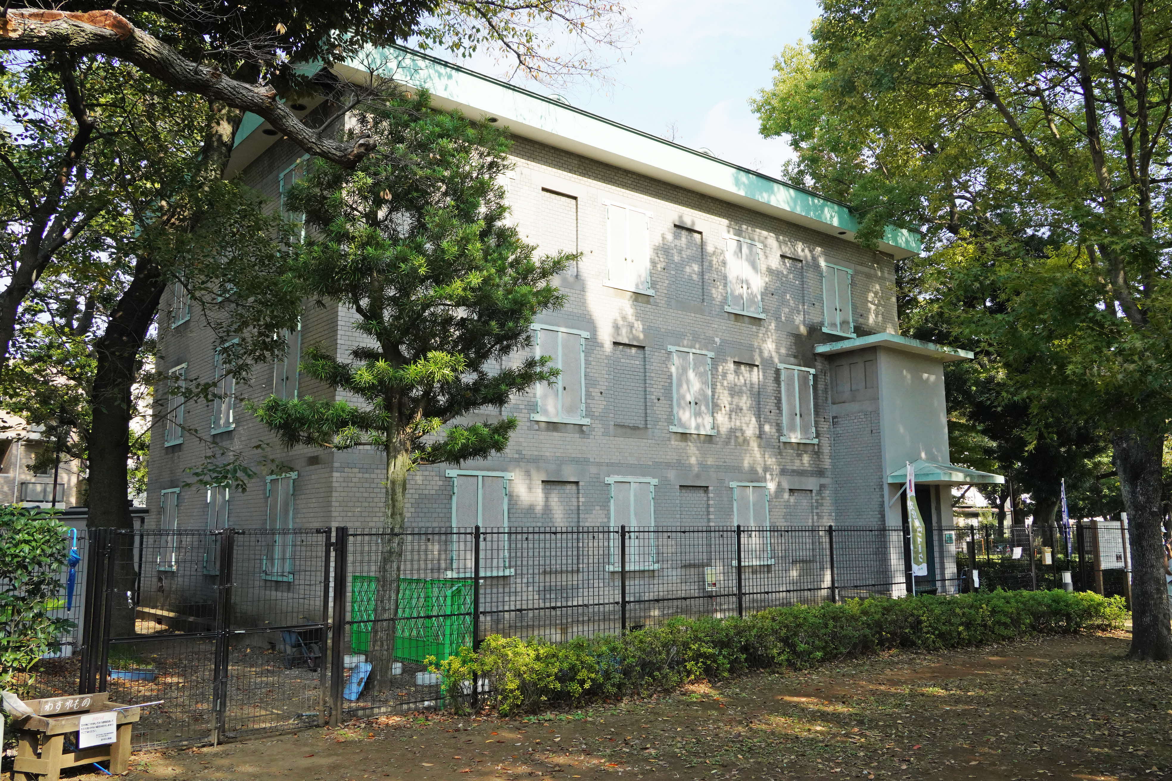 旧三井文庫の写真