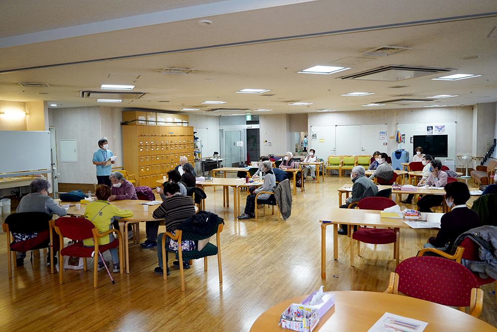会場 遠目の画像