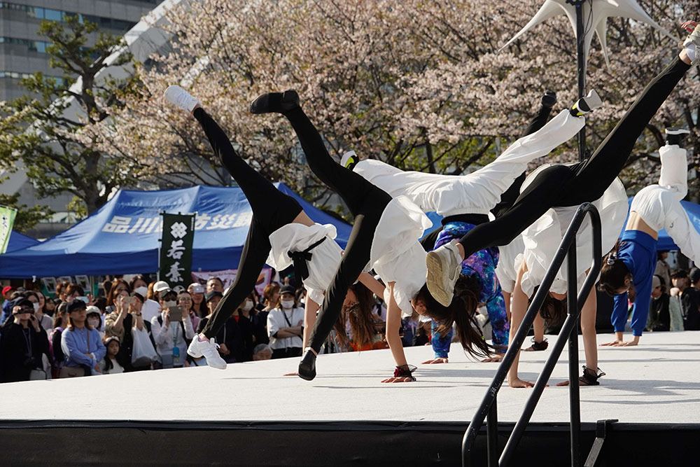 ステージ上でのダンスイベント