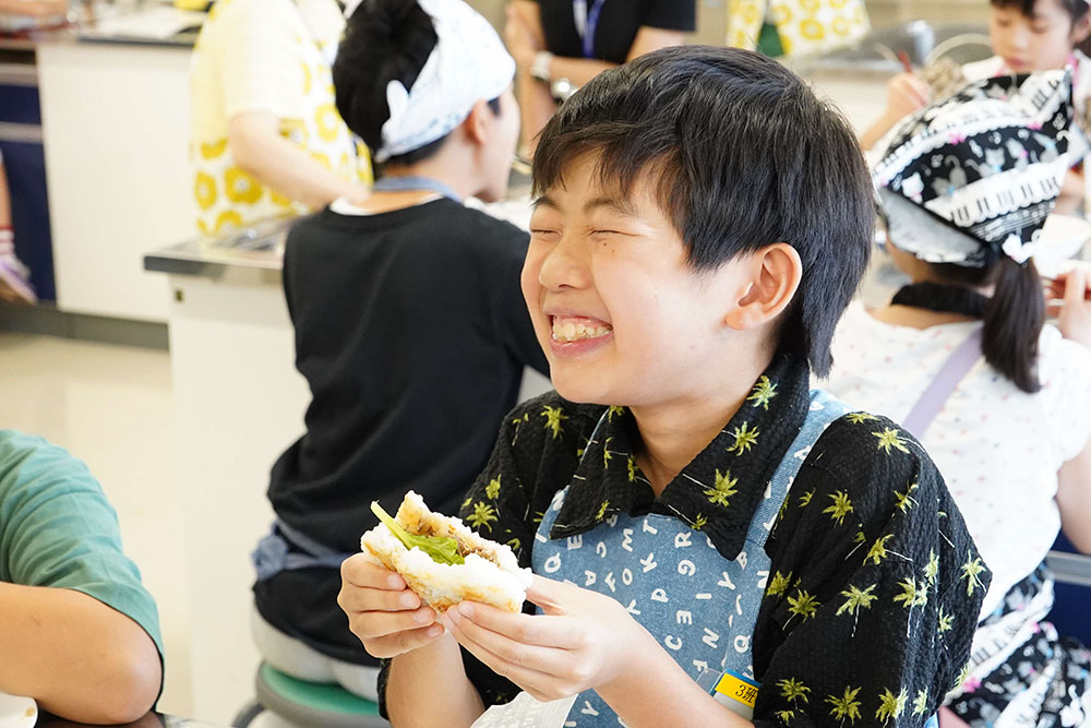 笑顔の子ども
