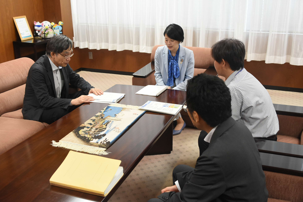 会場全体を撮影した写真