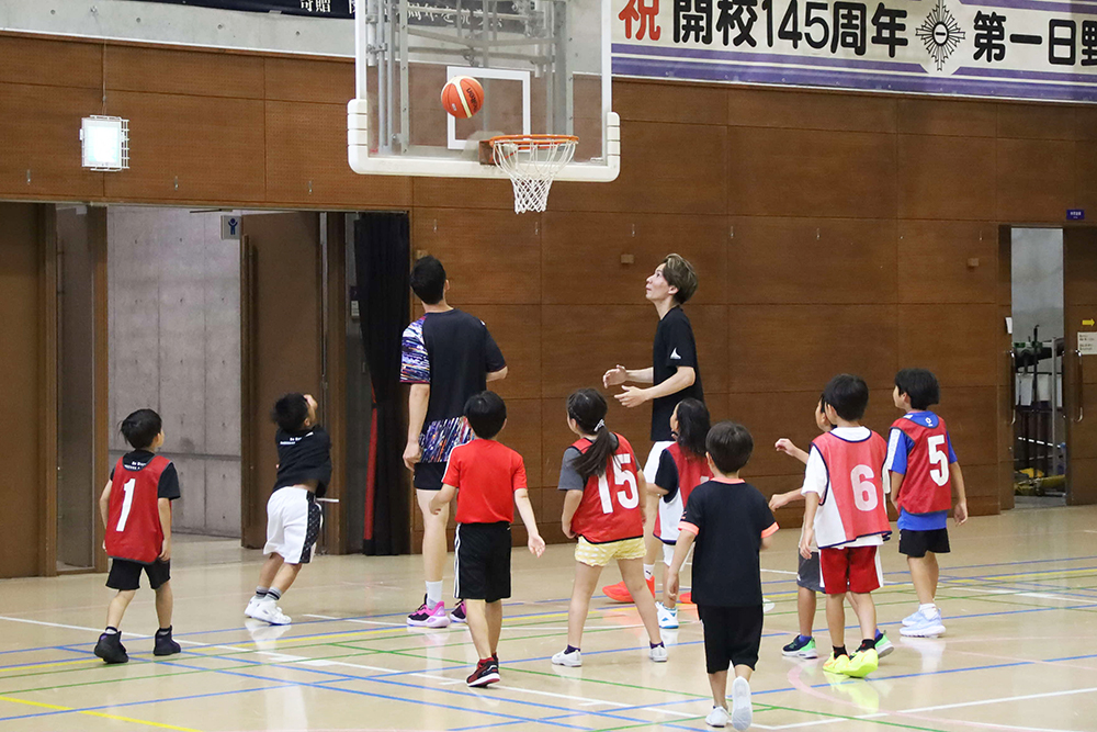 バスケの試合の画像
