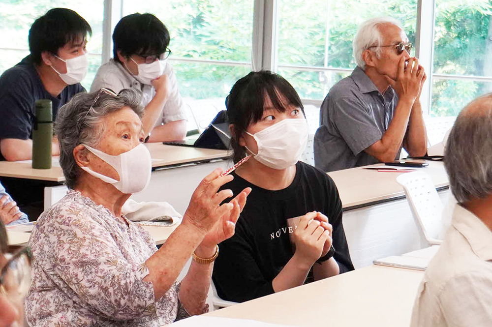 講演会参加者の画像
