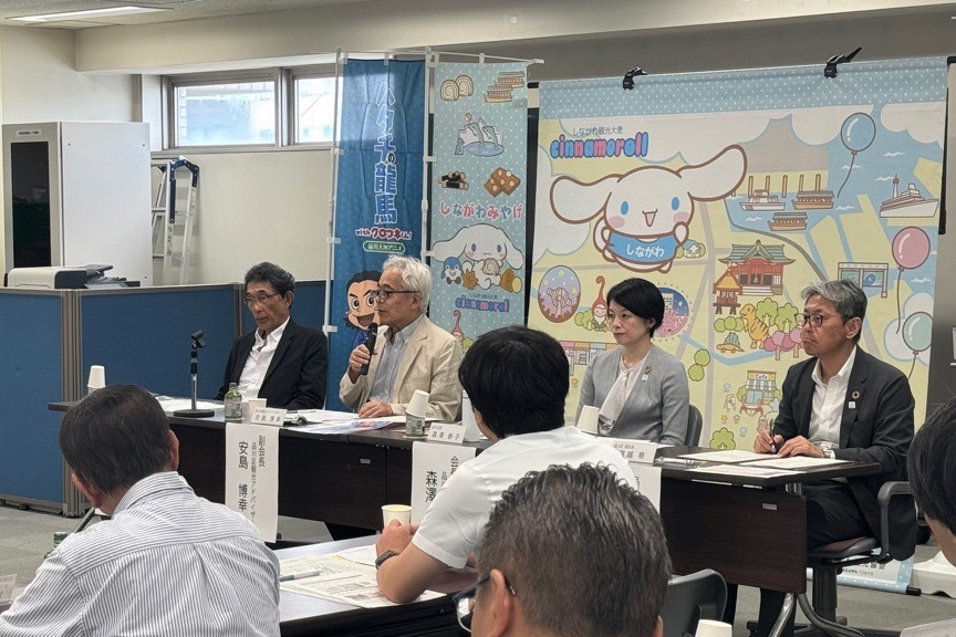 森澤区長、堀越副区長他の写真
