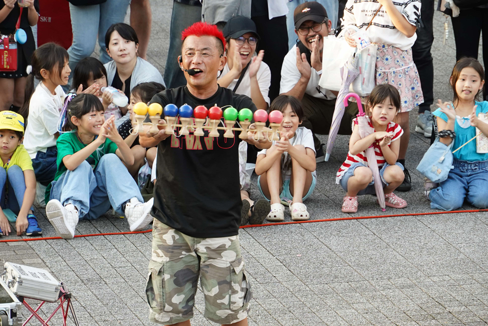 大道芸の様子