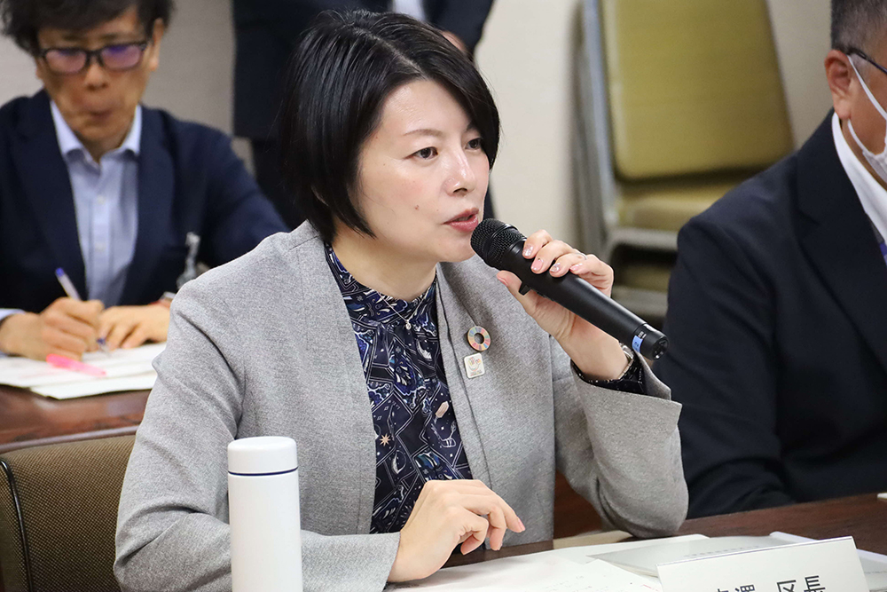 あいさつする森澤区長の画像