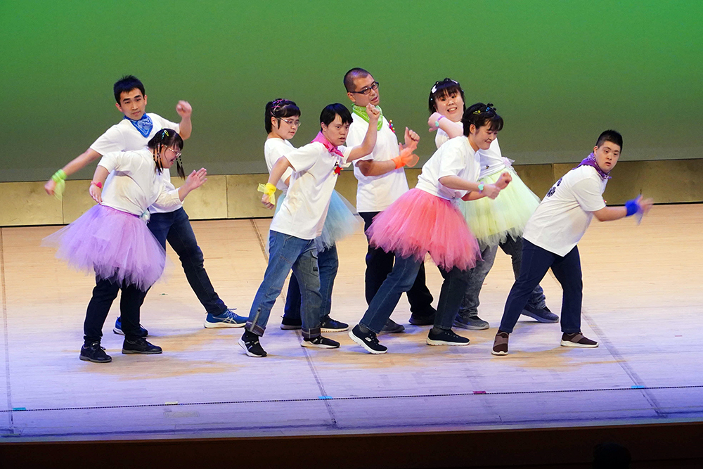 第2部のダンスの写真