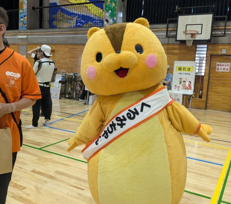 認知症啓発キャラクターくるみちゃん