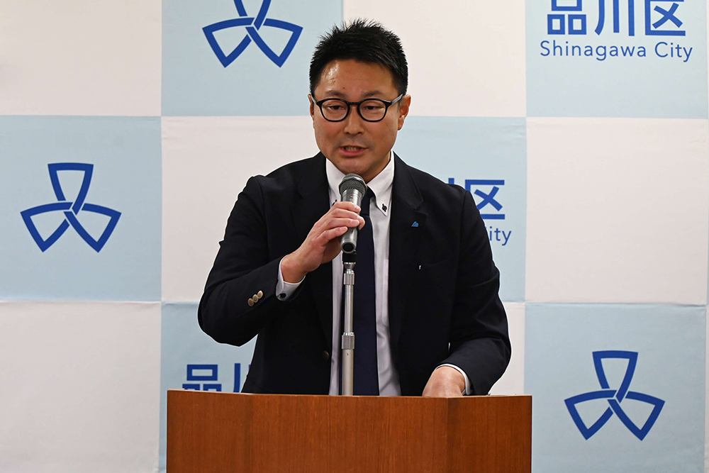 唐澤部会長挨拶している写真