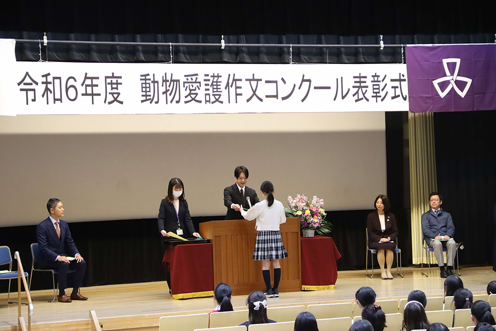 ステージ広めの画像