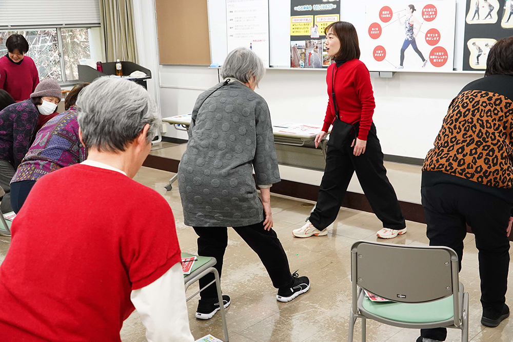 歩幅のチェックを行っている写真