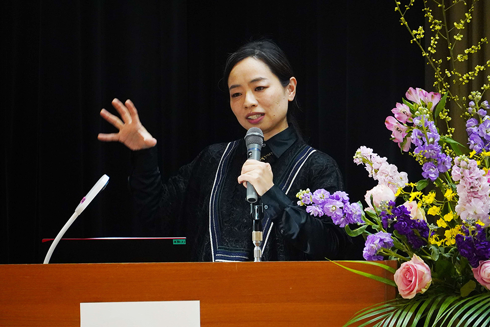 講師の恩蔵さんの写真