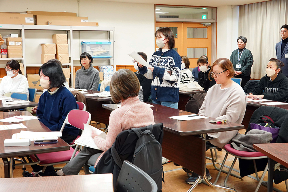発表を行っている写真
