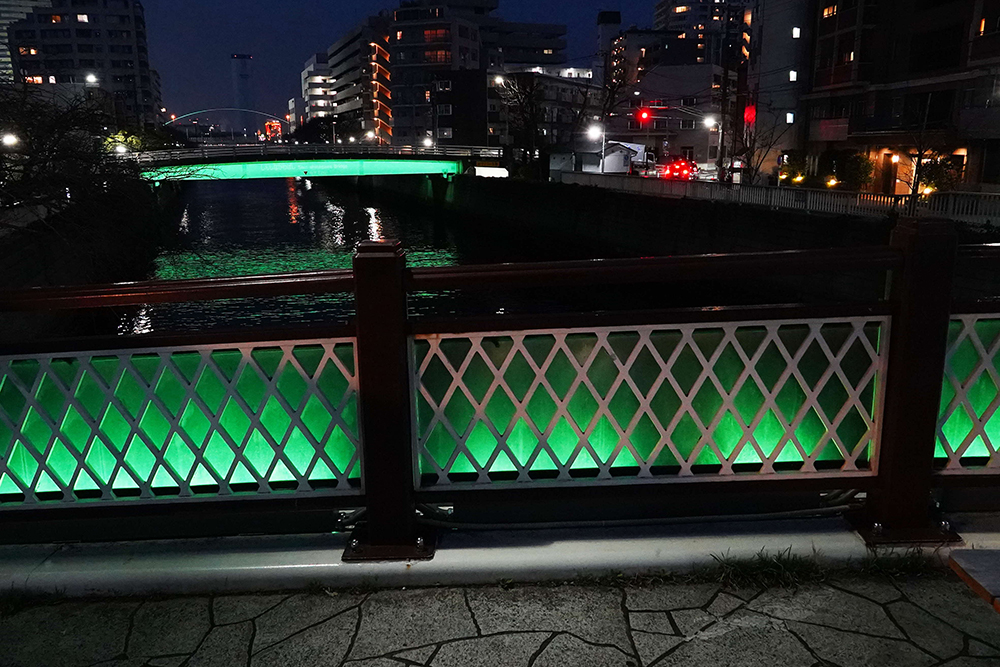 ライトアップされた品川橋・新品川橋の画像