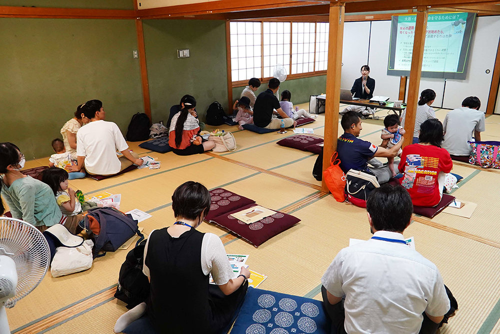会場の全体画像