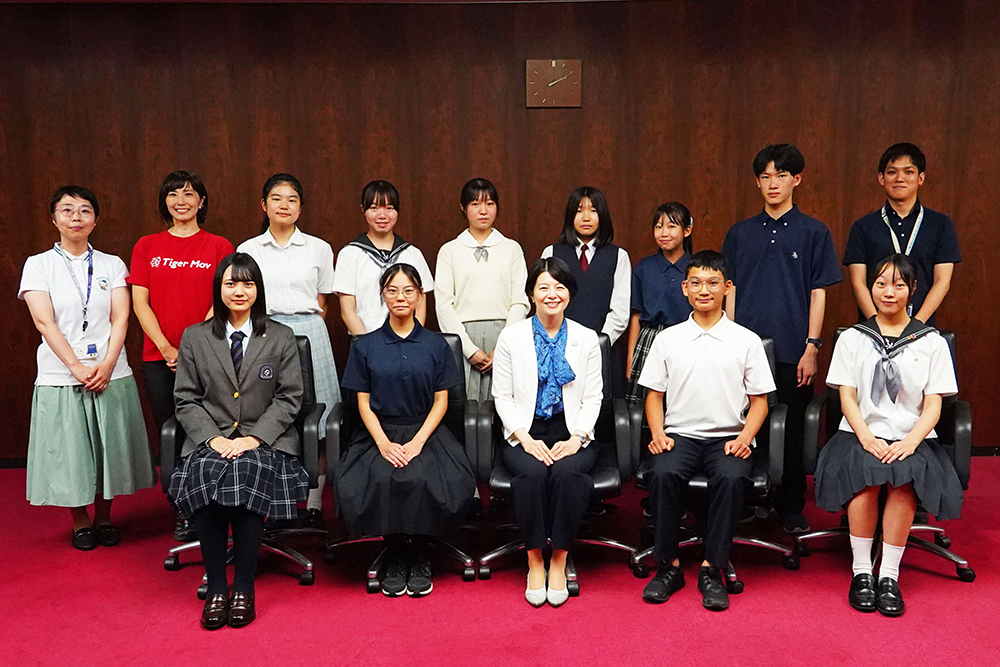 参加者の集合写真