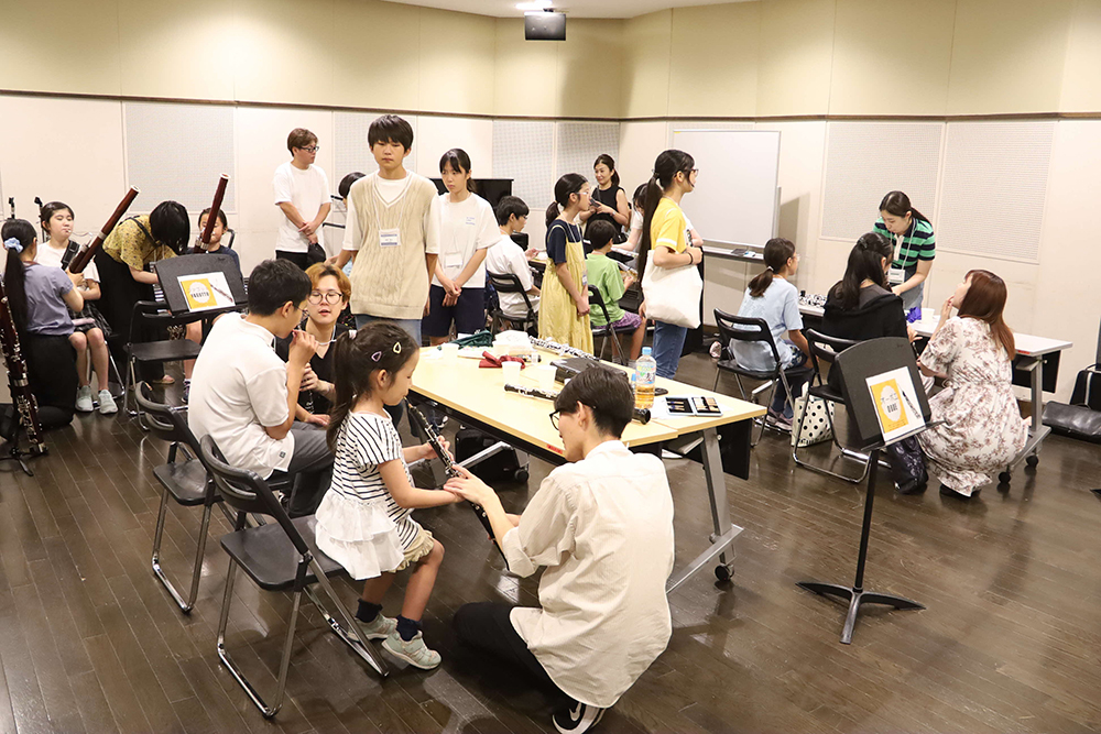 いろいろな楽器体験の画像