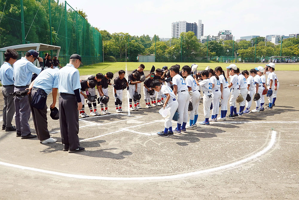 第一試合開始の写真