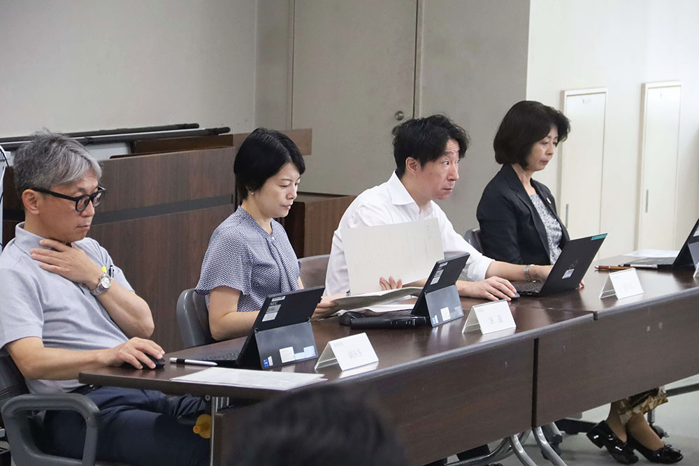 区長、副区長、教育長の写真
