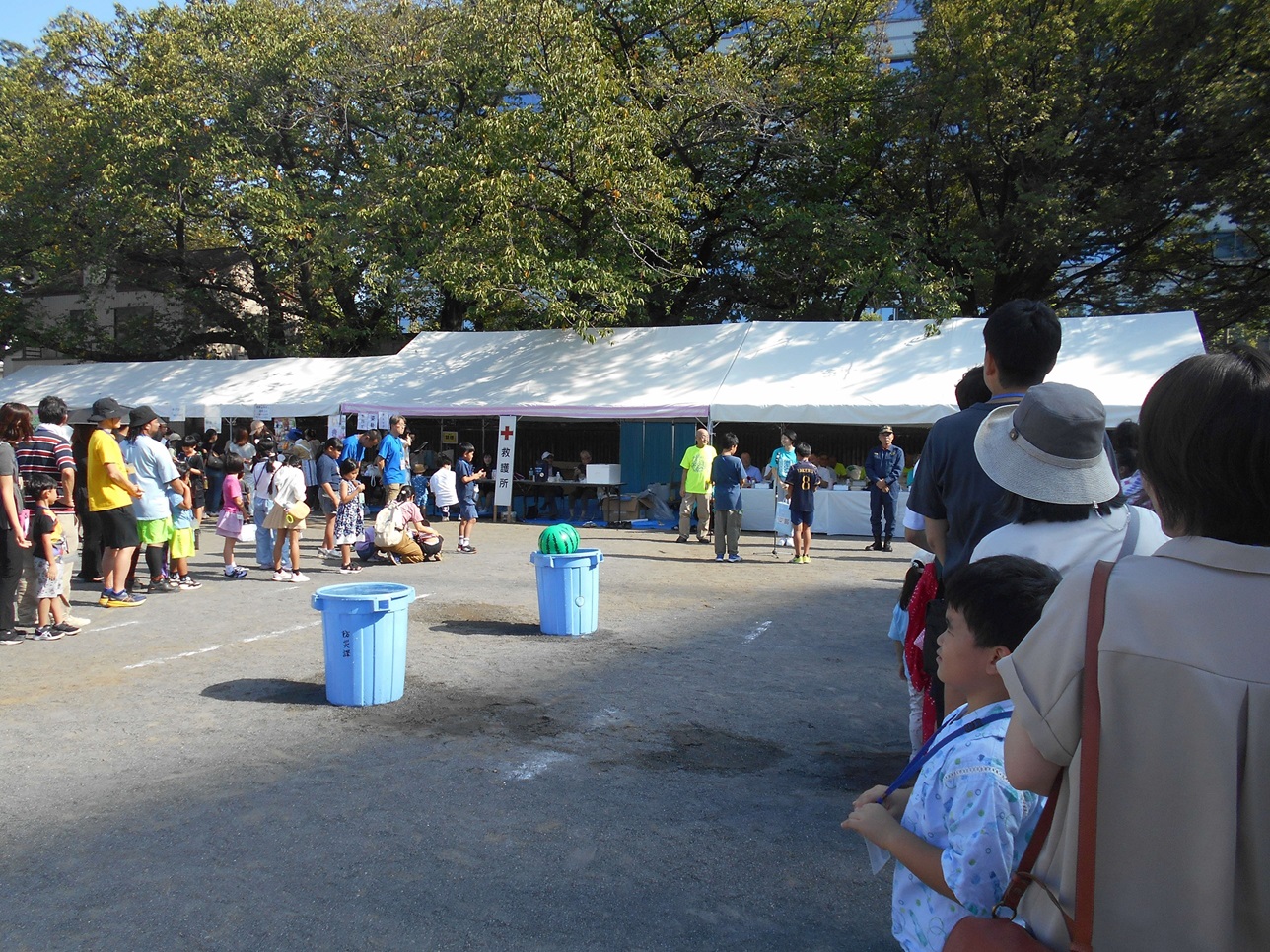 バケツリレー競争