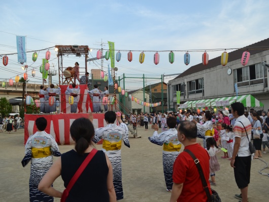 お揃いの衣装が素敵です