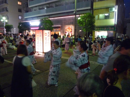 大井三丁目町会の踊り