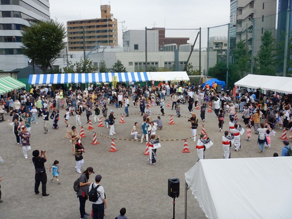前年のふるさとまつり(盆踊り)