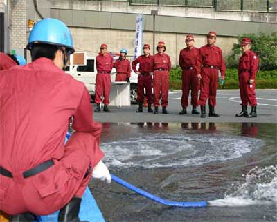 早朝抜き打ち風水害初動活動態勢訓練