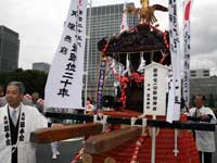 居木神社一刀彫の神輿