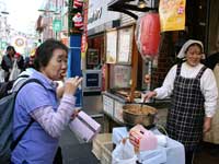 つまみ食いウォーク（戸越銀座商店街：後藤かまぼこ店）