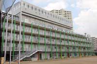 100901新しい荏原平塚学園校舎
