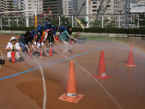 日野学園 初期消火訓練