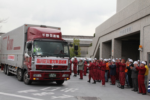 宮古市へ救援物資を搬送