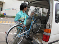 自転車の積み込み